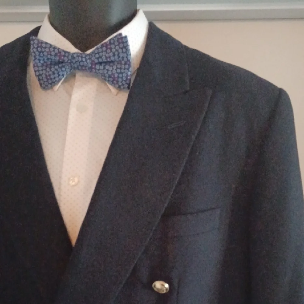 Custom Navy Double-Breasted Cashmere Blazer w/ Gold Buttons - Picture 2 of 12